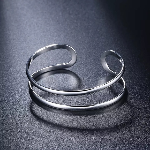 UNISEX DOUBLE LINE BANGLE 925 STERLING SILVER - Picture 2 of 8